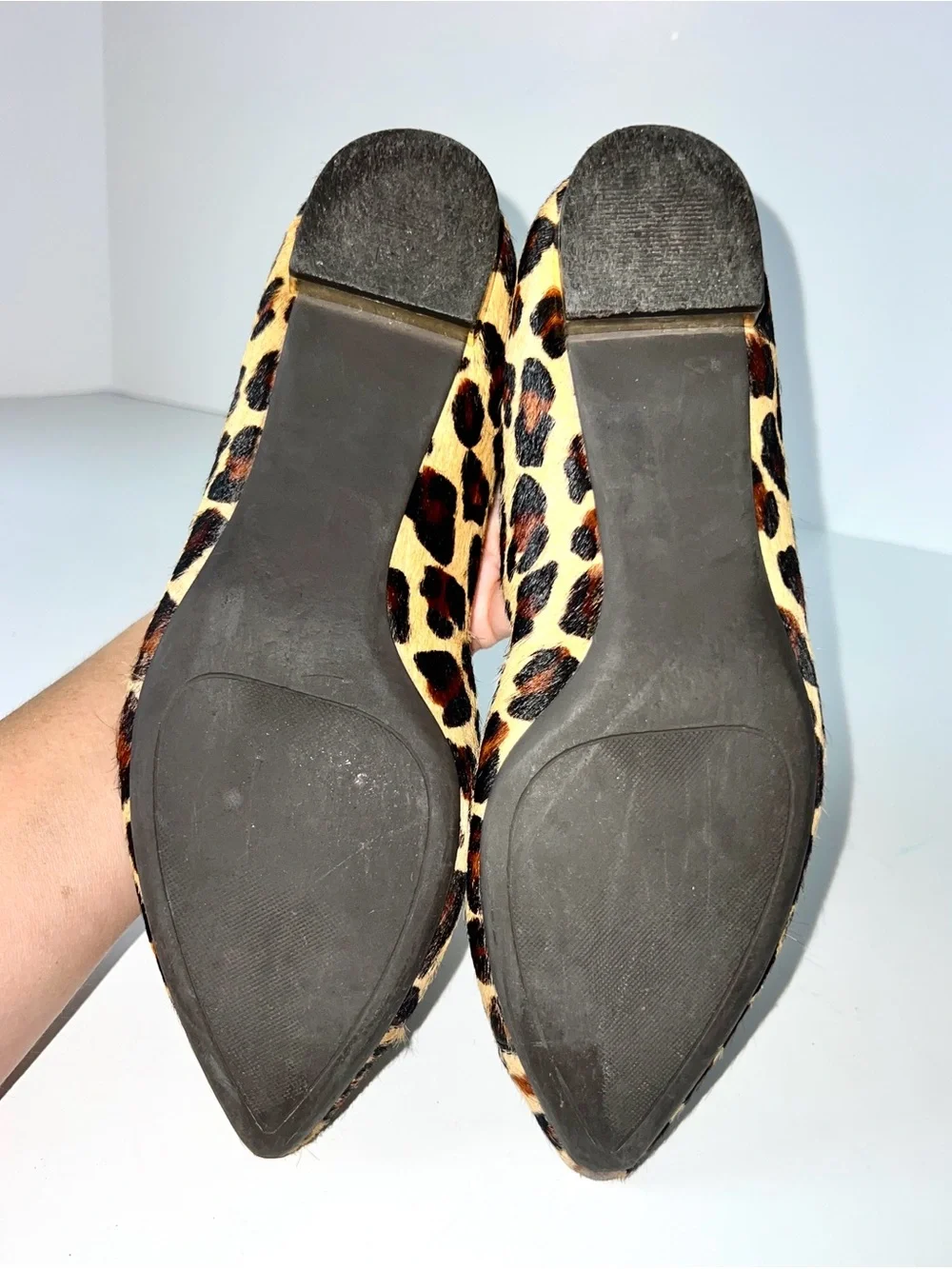 Tory Burch Sz 6.5 M Animal Print Cow Fur Casual Elegant Flats